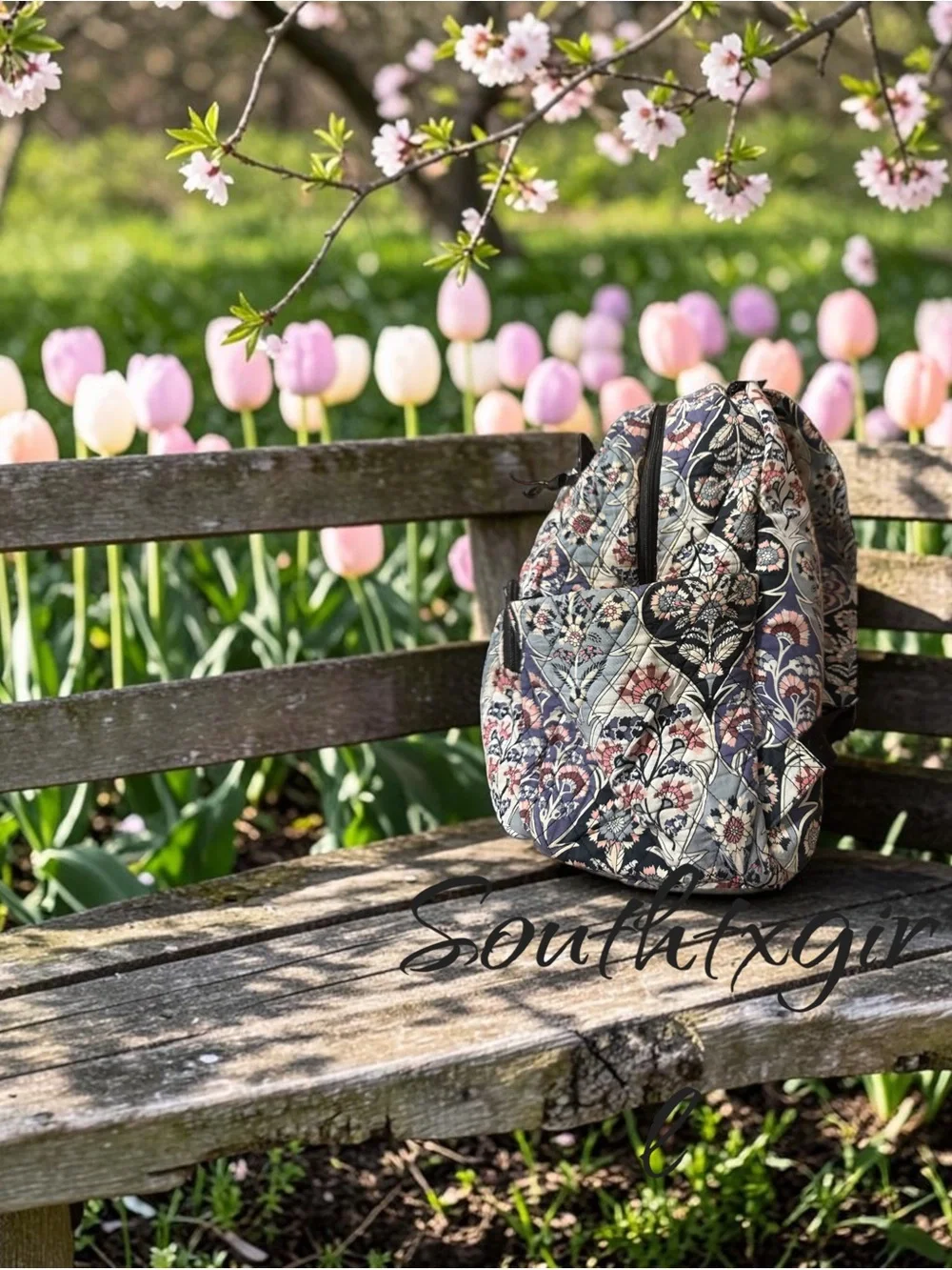 Quilted Floral Print Women’s Backpack - Navy & Cream